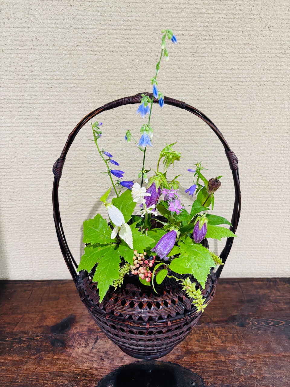 本日のクリニックの花々