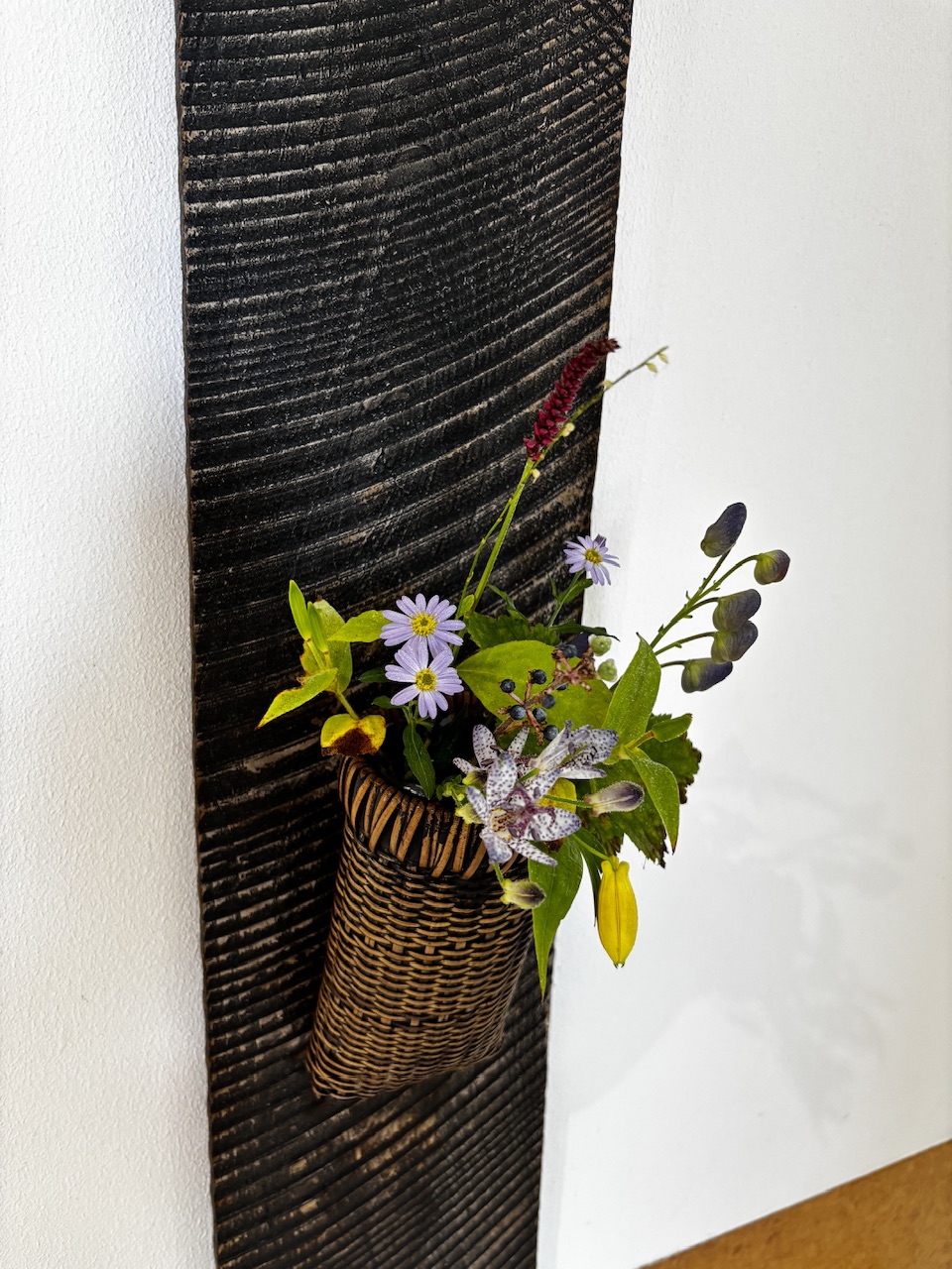 本日のクリニックの花々